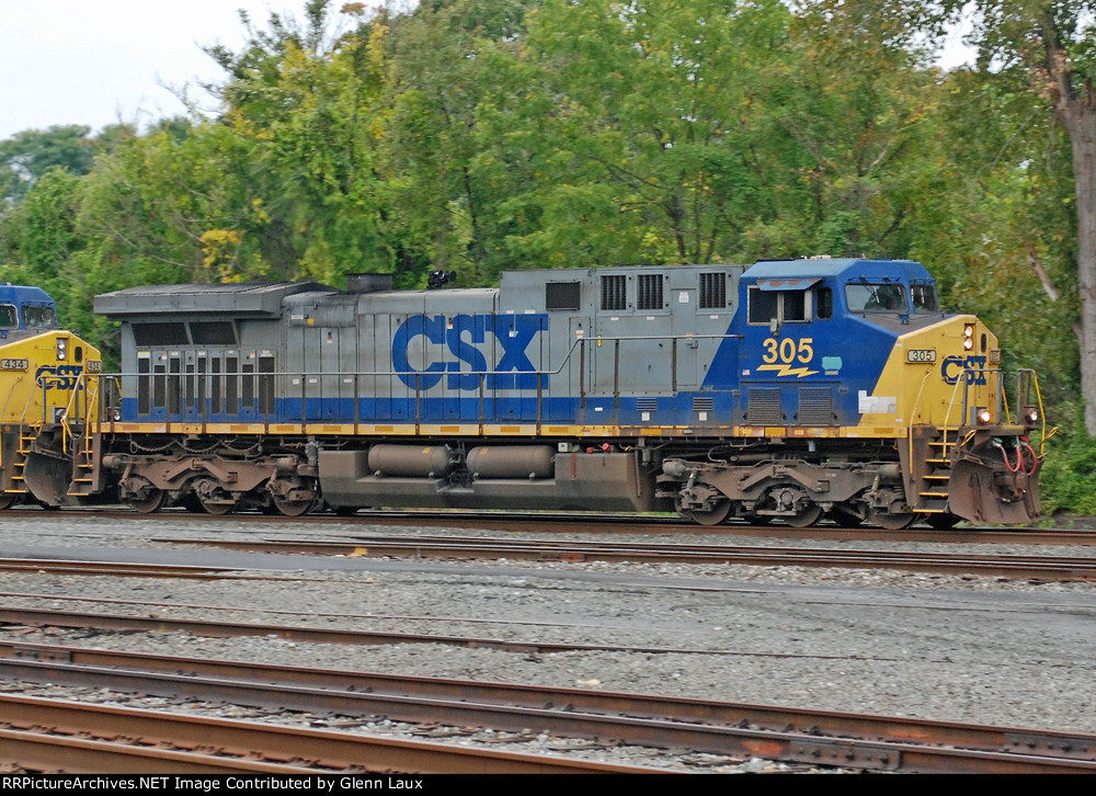 CSX 305